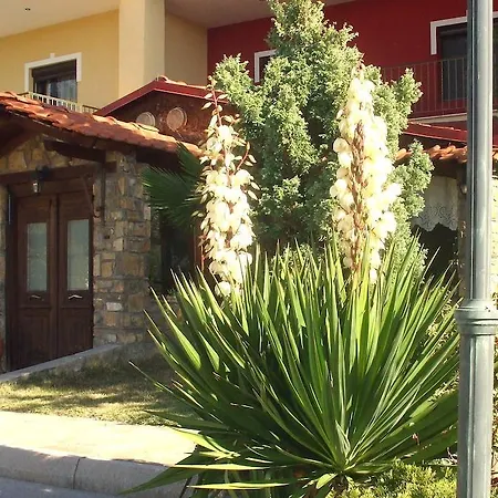 Galilaios Aparthotel *
